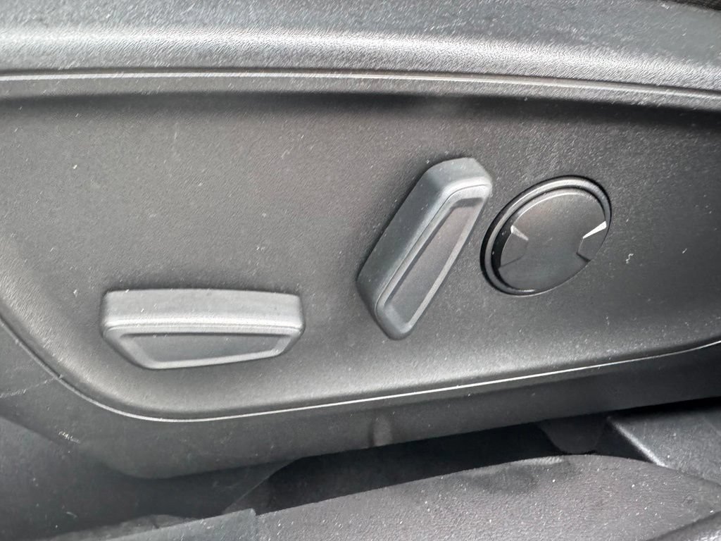 Certified 2023 Ford Escape Active AWD/4WD image 27