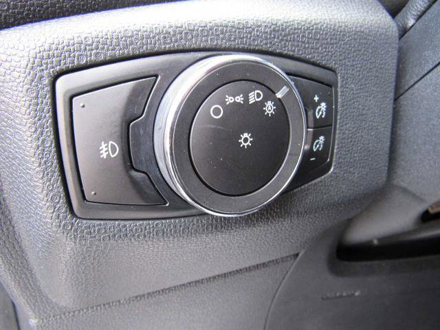 Certified 2021 Ford EcoSport SES image 17