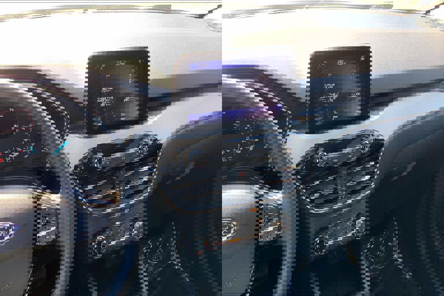 Certified 2022 Ford Escape SEL image 9