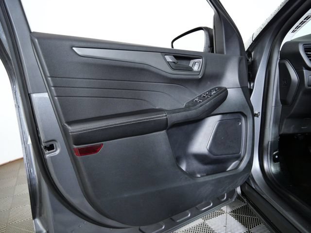 Certified 2025 Ford Escape Active AWD/4WD image 16