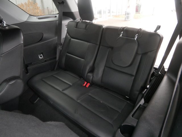 Certified 2024 Ford Explorer XLT w/ Equipment Group 202A image 9