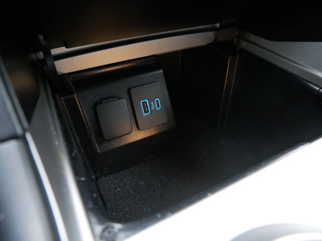 Certified 2023 Ford Explorer XLT w/ Class IV Trailer Tow Package image 27