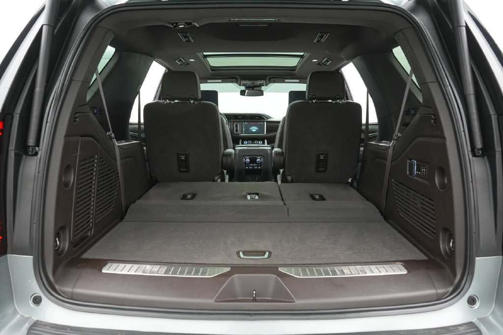 Used 2023 GMC Yukon Denali AWD/4WD image 29