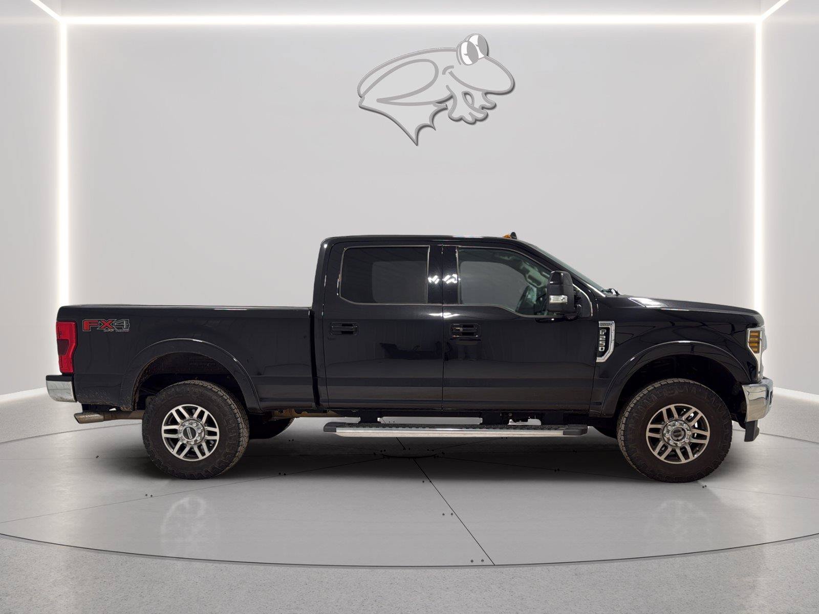 Certified 2019 Ford F250 Lariat w/ Lariat Ultimate Package AWD/4WD image 6