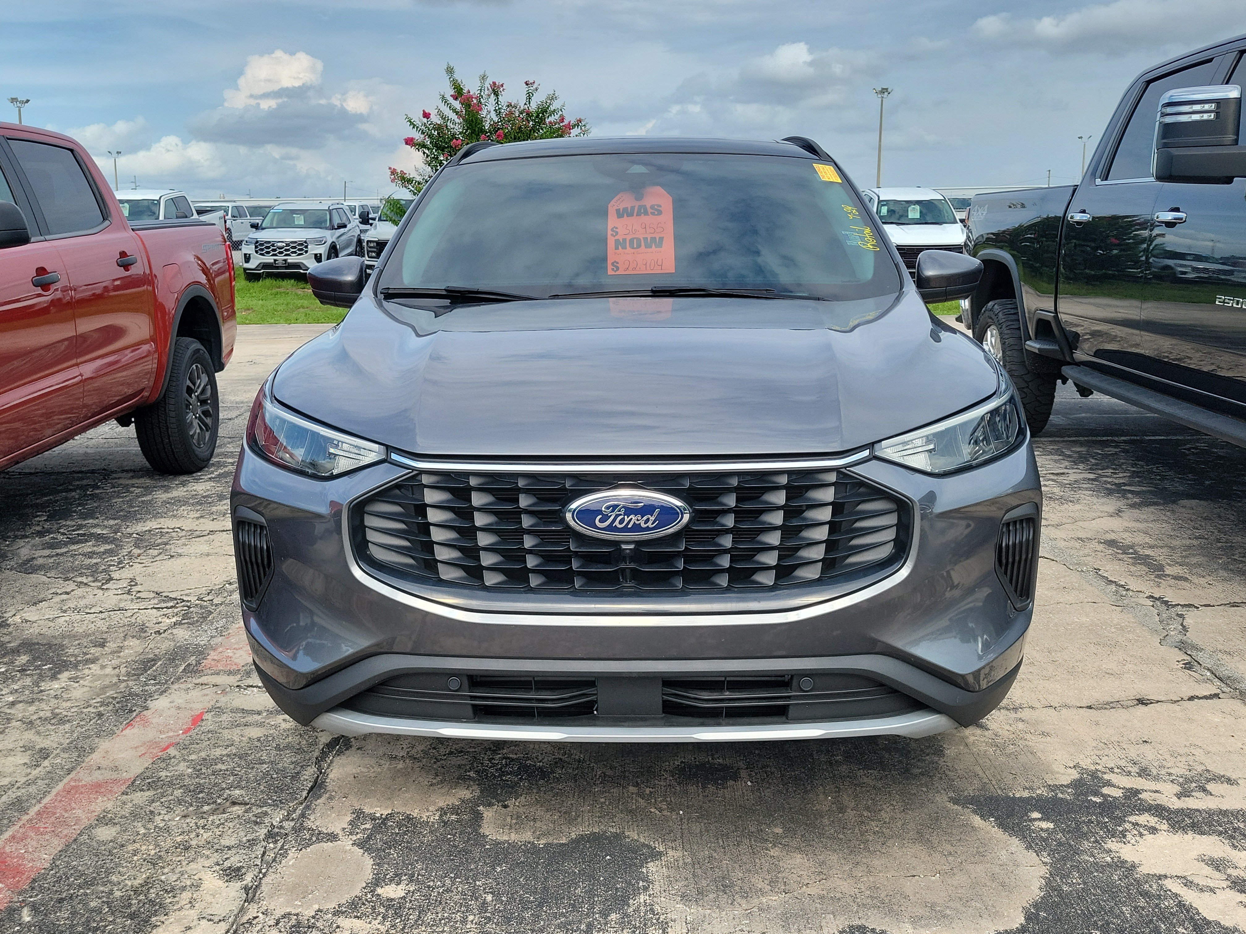 Certified 2024 Ford Escape Active w/ Tech Pack #2 FWD video 2