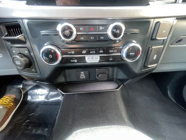 Certified 2025 Ford F150 XLT w/ Equipment Group 301A Standard image 16