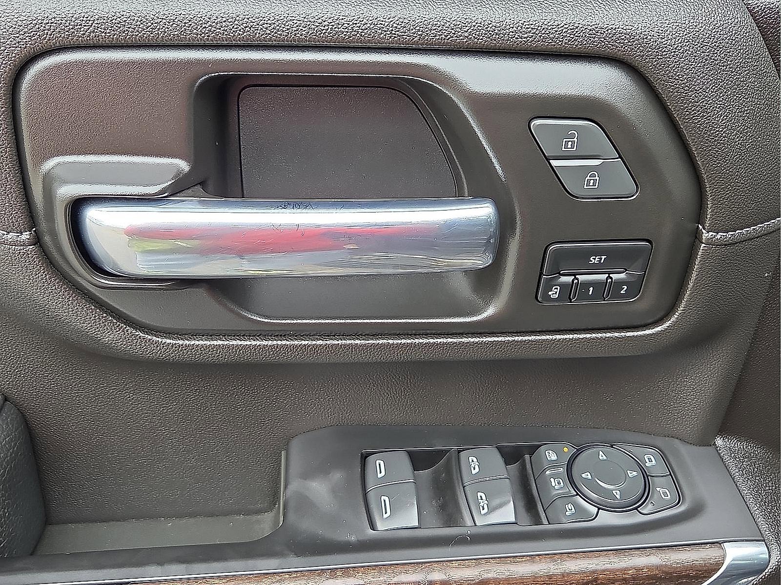 Used 2022 GMC Sierra 3500 Denali w/ Denali Ultimate Package image 13