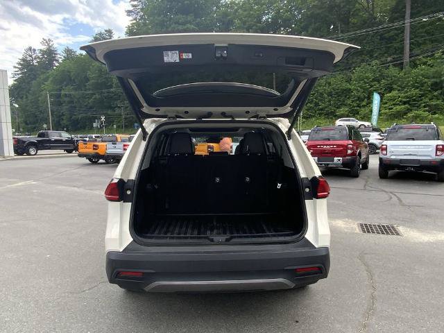 Used 2024 Toyota Grand Highlander AWD image 33