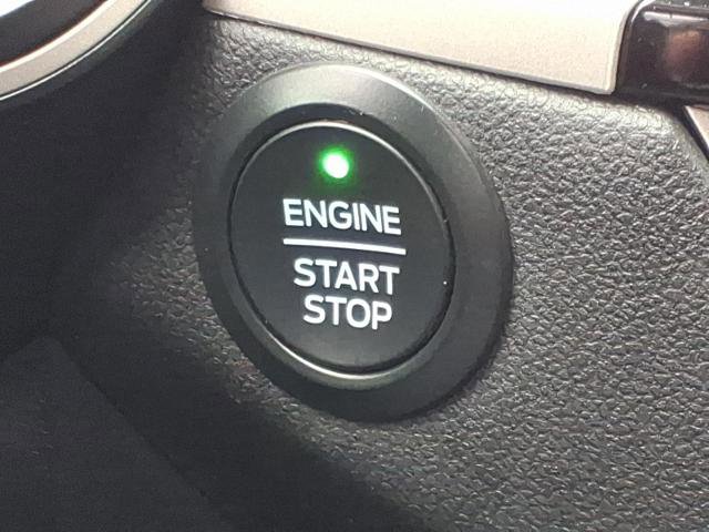 Certified 2021 Ford Escape SE w/ SE Sport Appearance Package AWD/4WD image 19