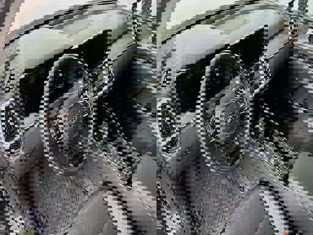 Used 2021 Kia Sorento SX Prestige image 9