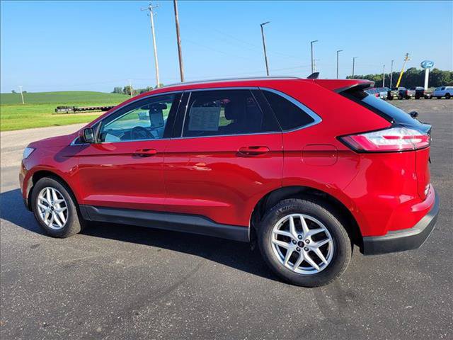 Certified 2024 Ford Edge SEL w/ Convenience Package AWD/4WD image 11
