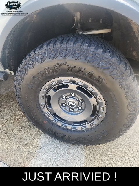 Certified 2024 Ford Bronco Badlands AWD/4WD image 3
