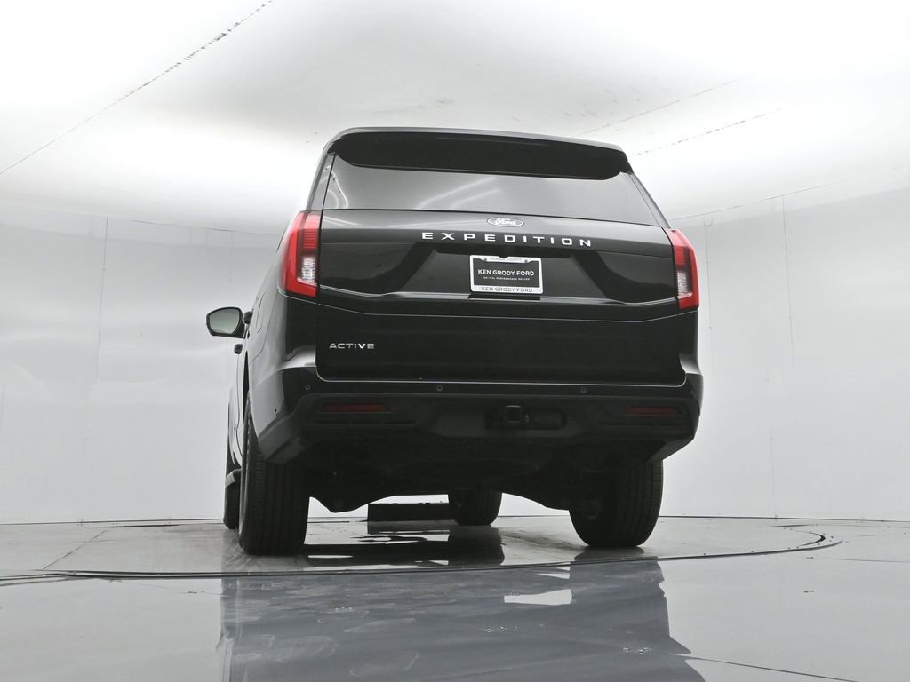 Certified 2025 Ford Expedition Active RWD image 52