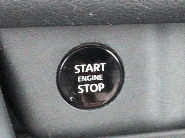 Used 2024 Nissan Rogue S FWD image 26