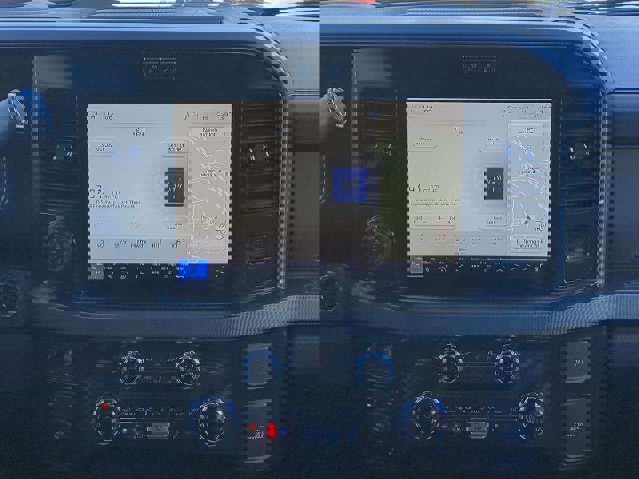 Certified 2025 Ford F450 Platinum w/ FX4 Off-Road Package image 16