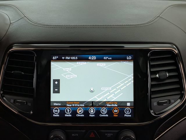 Used 2019 Jeep Grand Cherokee Summit AWD/4WD image 31