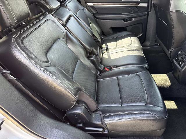 Certified 2018 Ford Explorer Limited FWD image 12