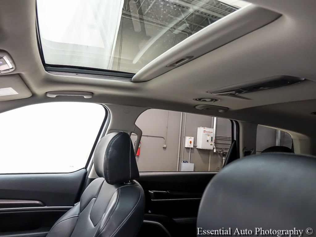 Used 2023 Kia Telluride S w/ S Sunroof Package FWD image 11