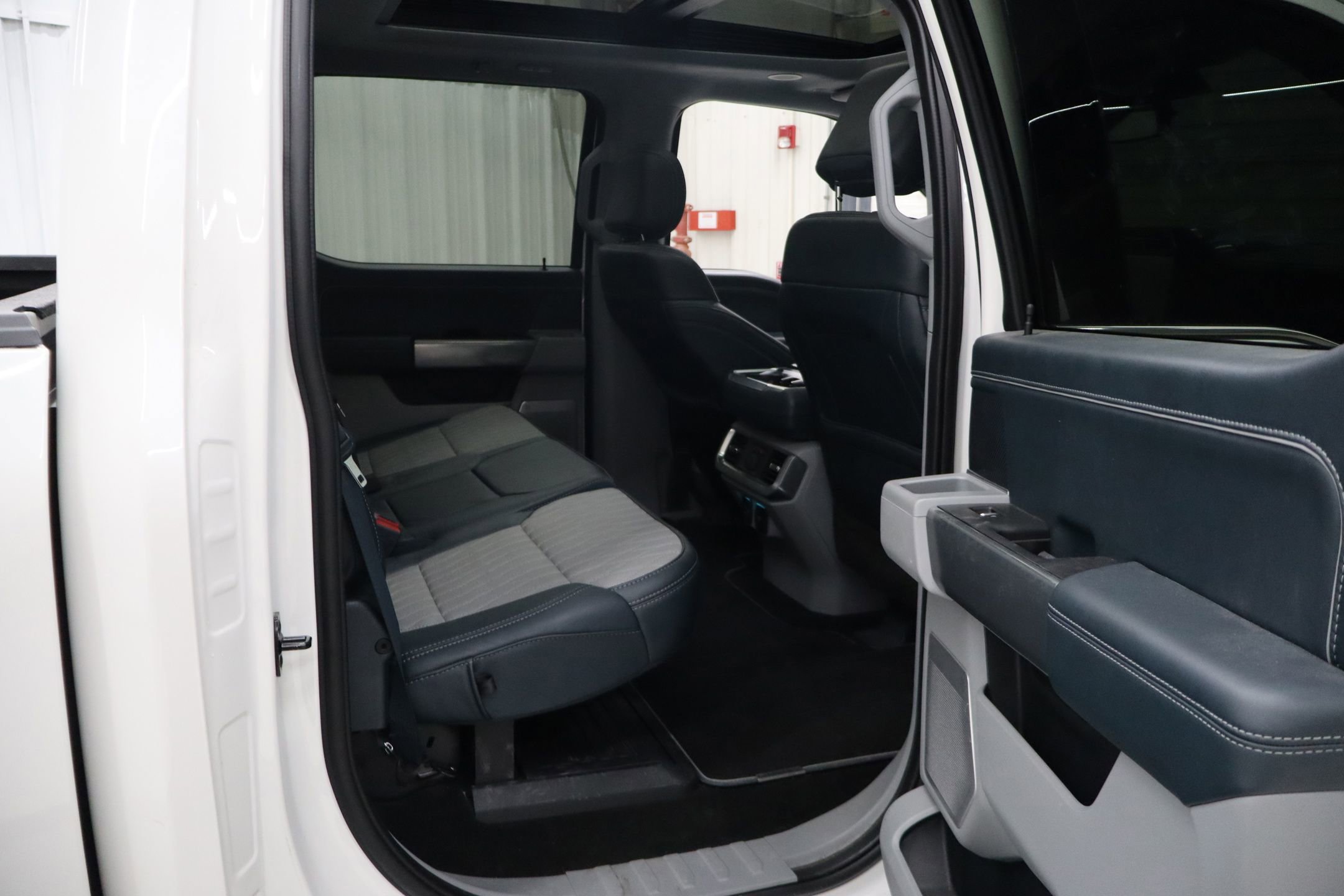 Certified 2021 Ford F150 Limited AWD/4WD image 29