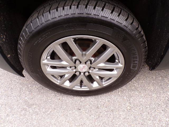 Used 2019 GMC Acadia SLT AWD/4WD image 4