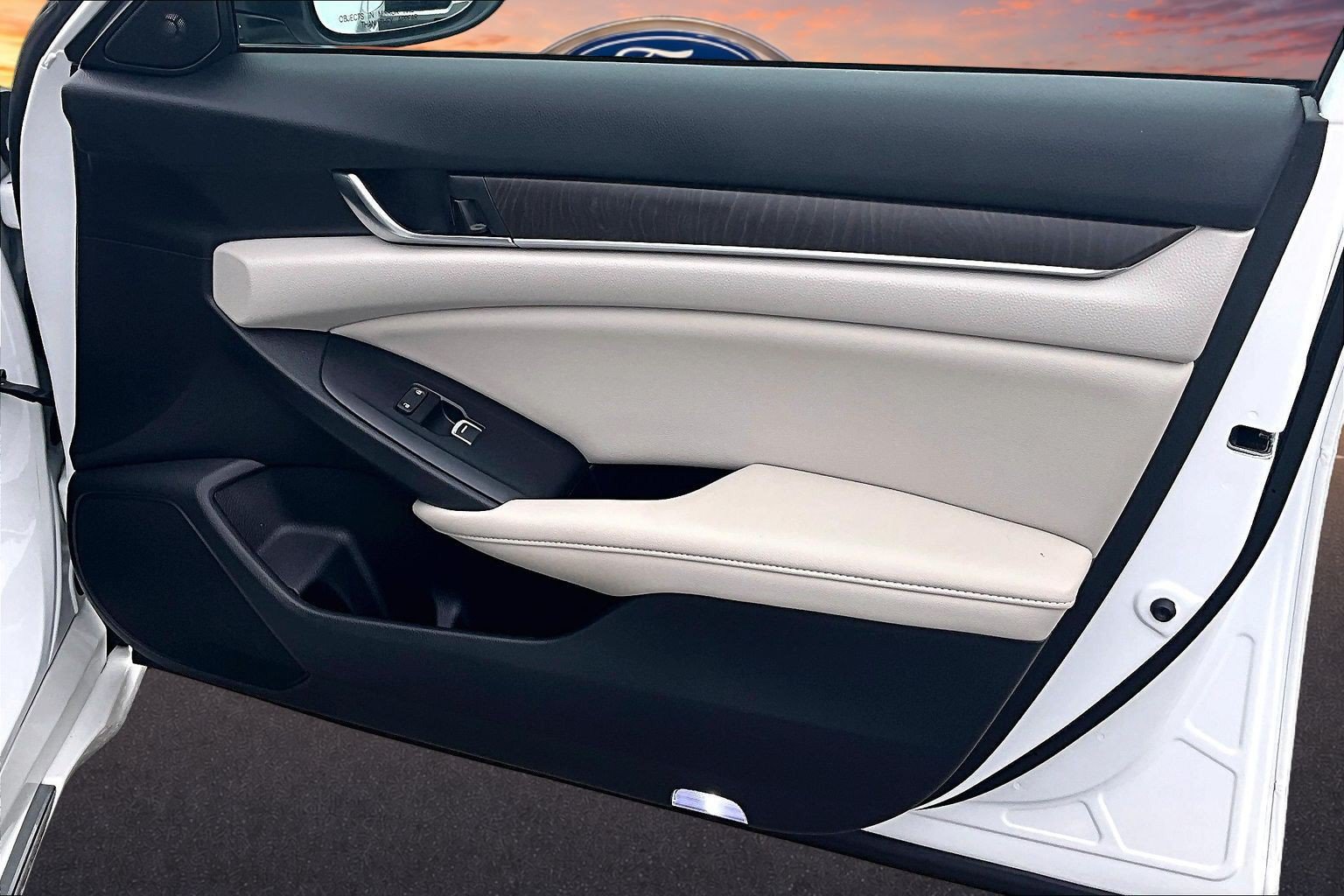 Used 2021 Honda Accord Touring image 24