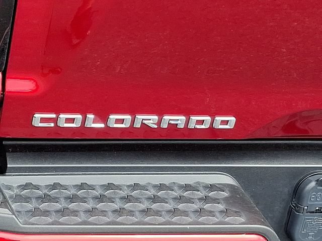 Used 2023 Chevrolet Colorado LT w/ LT Convenience Package II AWD/4WD image 32