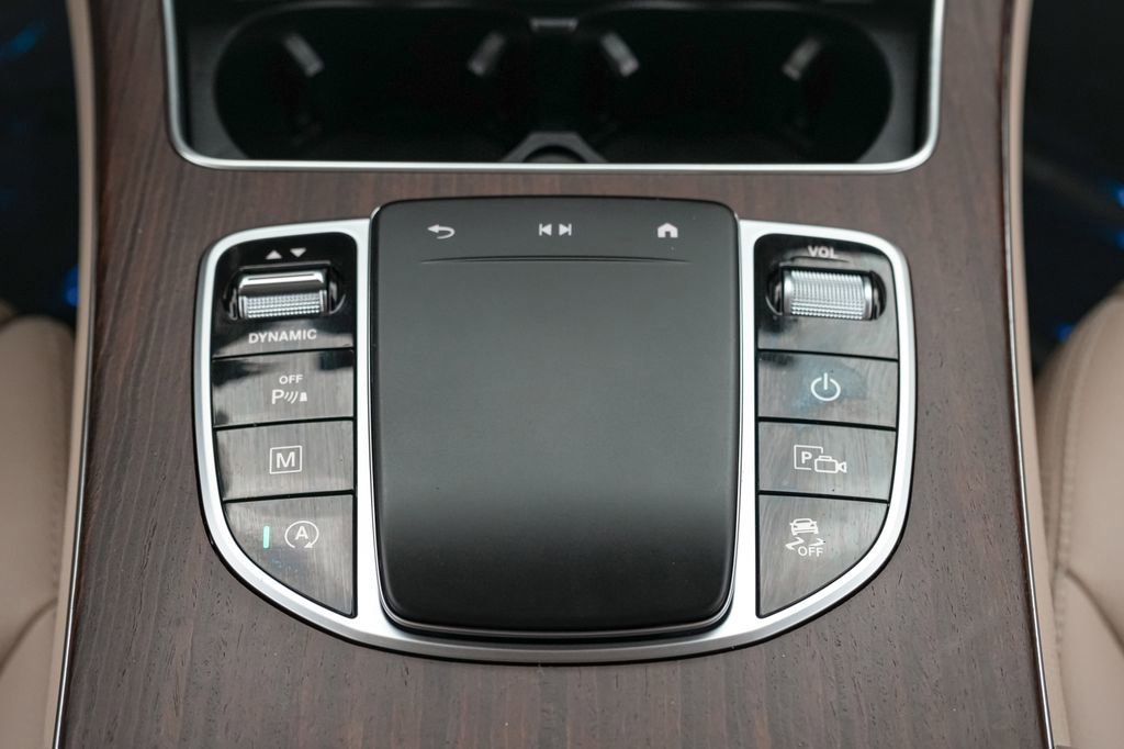 Used 2022 Mercedes-Benz GLC 300 4MATIC image 18