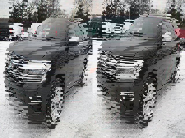 Certified 2022 Ford Expedition Platinum image 2