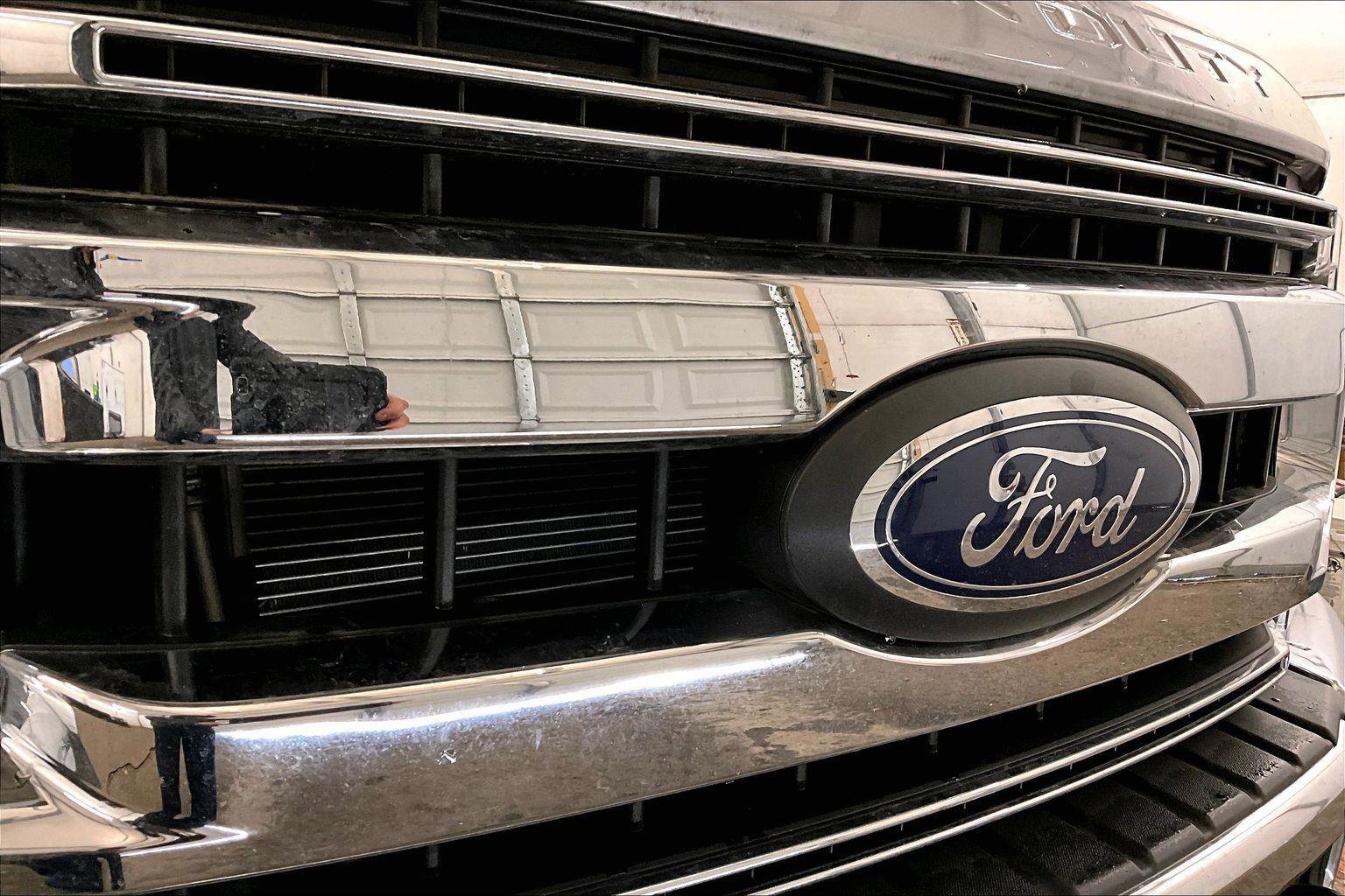 Certified 2022 Ford F250 XL w/ STX Appearance Package image 29