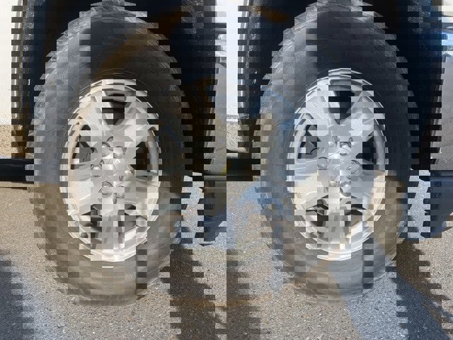 Used 2018 Chevrolet Silverado 1500 LT w/ LT Eassist Package image 7