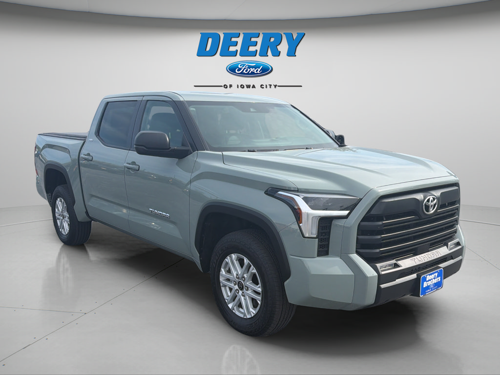 Used 2024 Toyota Tundra SR5 w/ SR5 Premium Package AWD/4WD image 16