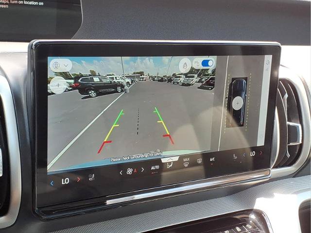 Certified 2025 Ford Expedition Active AWD/4WD image 14