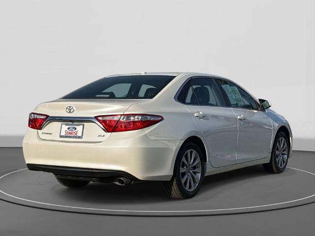 Used 2017 Toyota Camry XLE image 4