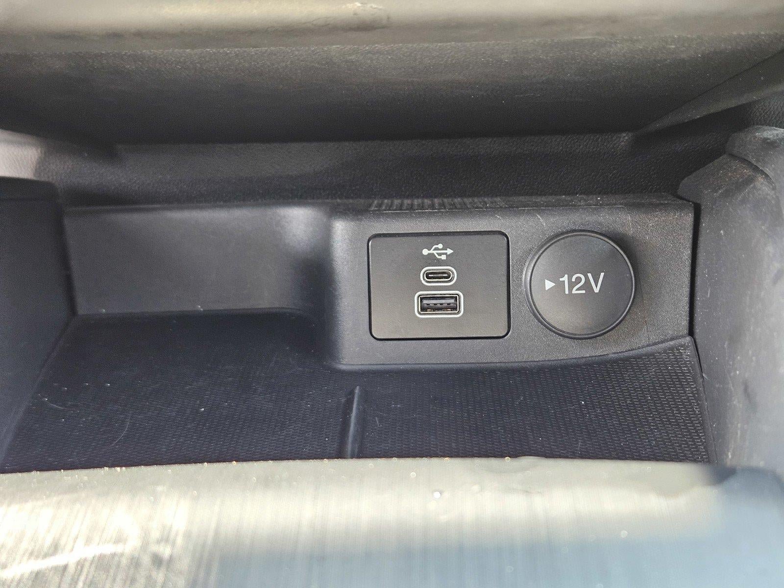 Certified 2025 Ford Escape ST-Line AWD/4WD image 19