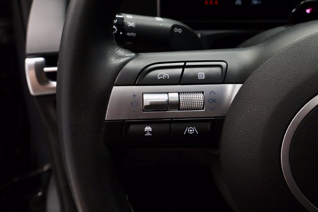 Used 2025 Hyundai Tucson SEL FWD image 29