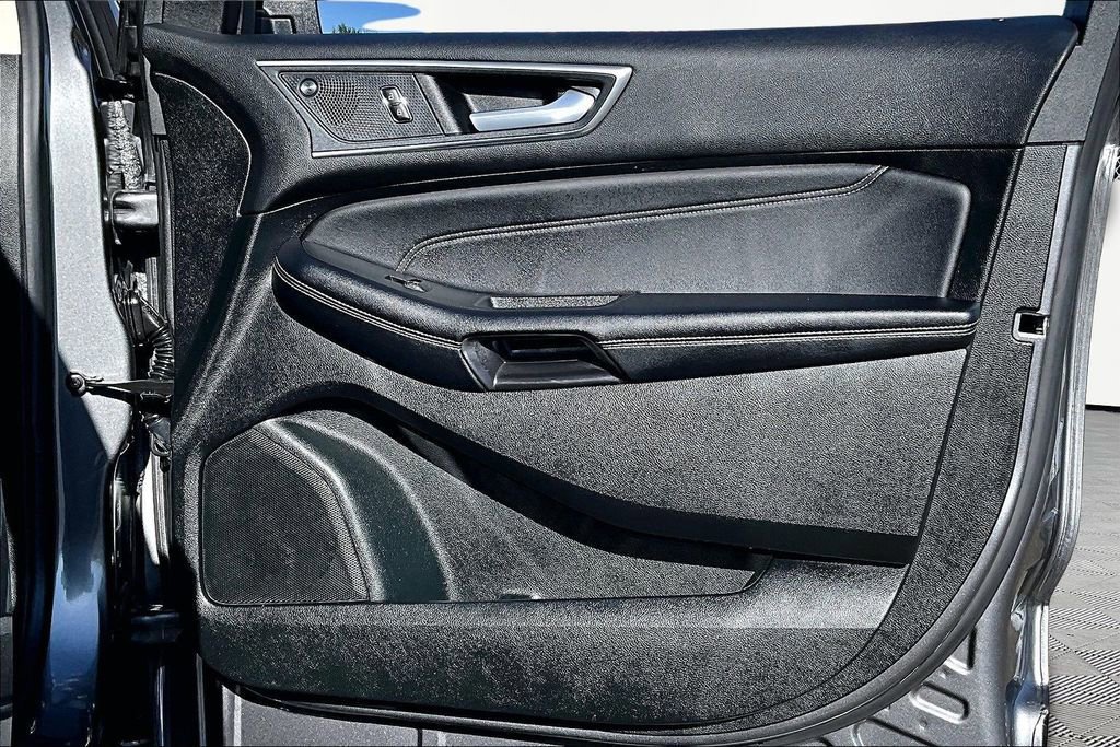 Certified 2023 Ford Edge Titanium w/ Cargo Accessory Package AWD/4WD image 24