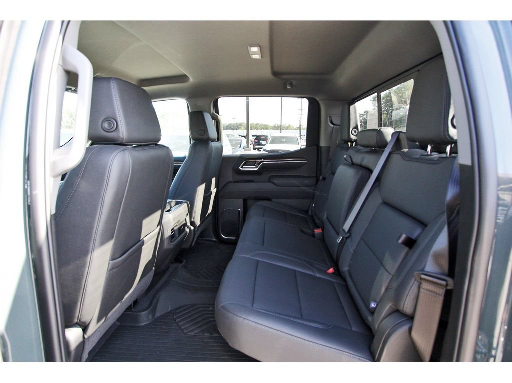 Used 2026 Chevrolet Silverado 1500 LT Trail Boss w/ Convenience Package II AWD/4WD image 10
