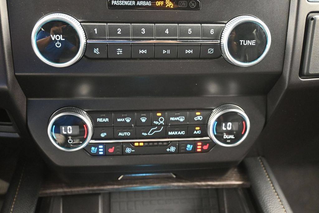 Certified 2021 Ford Expedition Limited AWD/4WD image 13