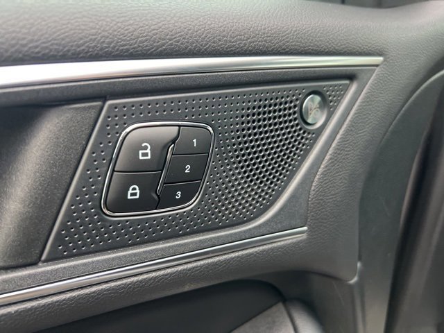 Certified 2023 Ford Edge ST image 10