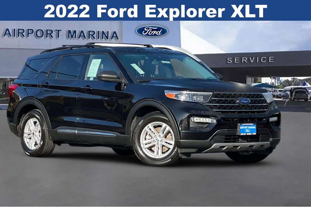 Certified 2022 Ford Explorer XLT w/ Equipment Group 202A image 2