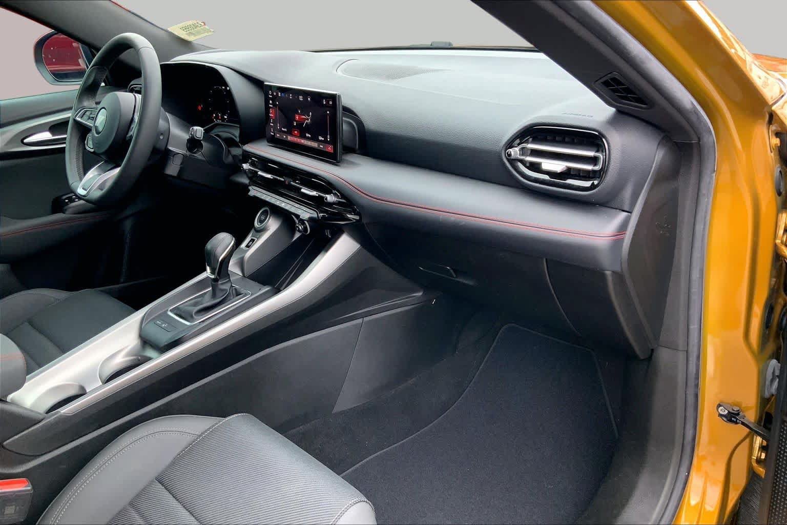 Used 2024 Dodge Hornet GT AWD/4WD image 17