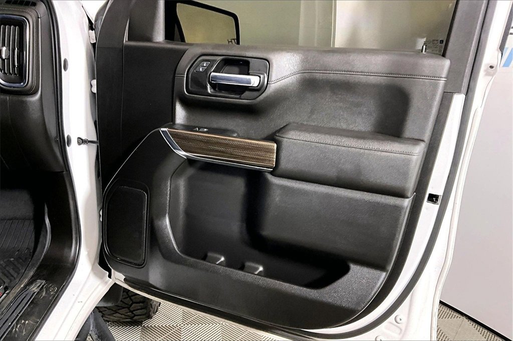 Used 2021 Chevrolet Silverado 1500 LT Trail Boss w/ Bed Protection Package image 19