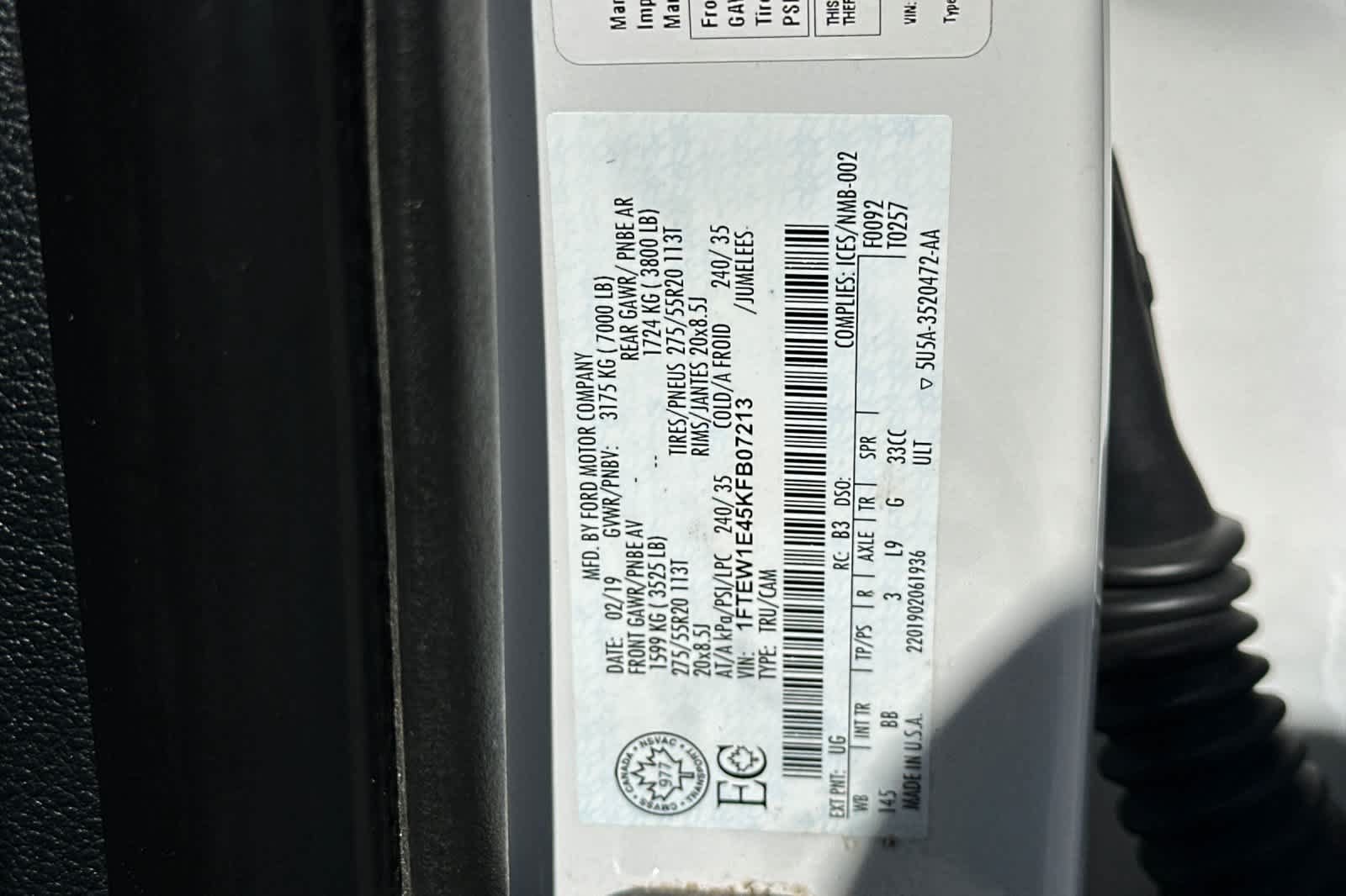 Certified 2019 Ford F150 Platinum w/ Technology Package AWD/4WD image 28