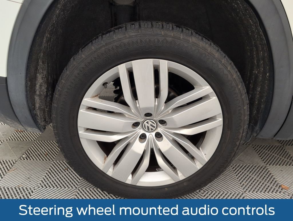 Used 2020 Volkswagen Atlas SE w/ Panoramic Sunroof Package image 24