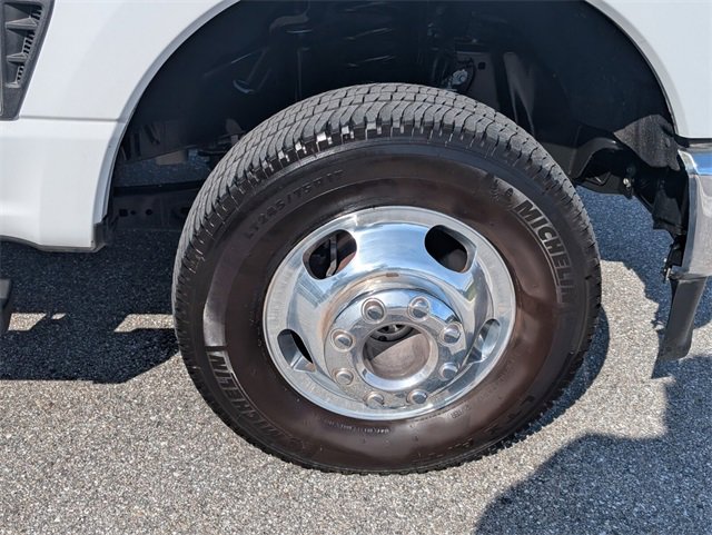 Certified 2024 Ford F350 XLT w/ 360-Degree Camera Package image 19