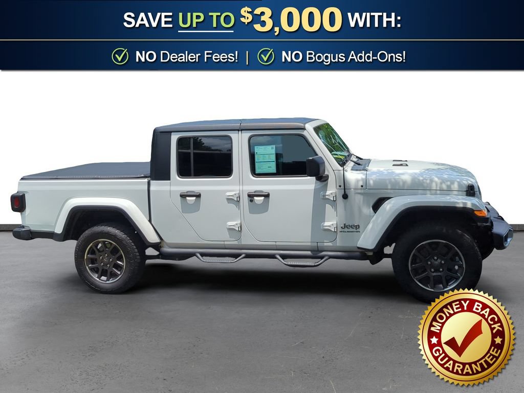 Used 2023 Jeep Gladiator Overland AWD/4WD image 8
