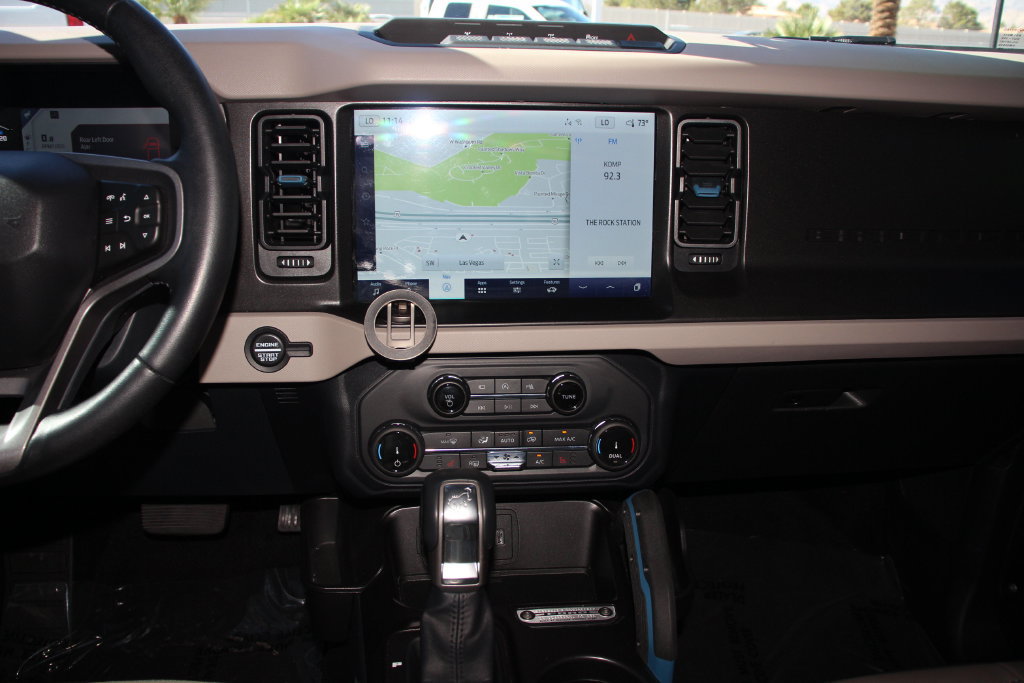 Certified 2022 Ford Bronco Wildtrak AWD/4WD image 18