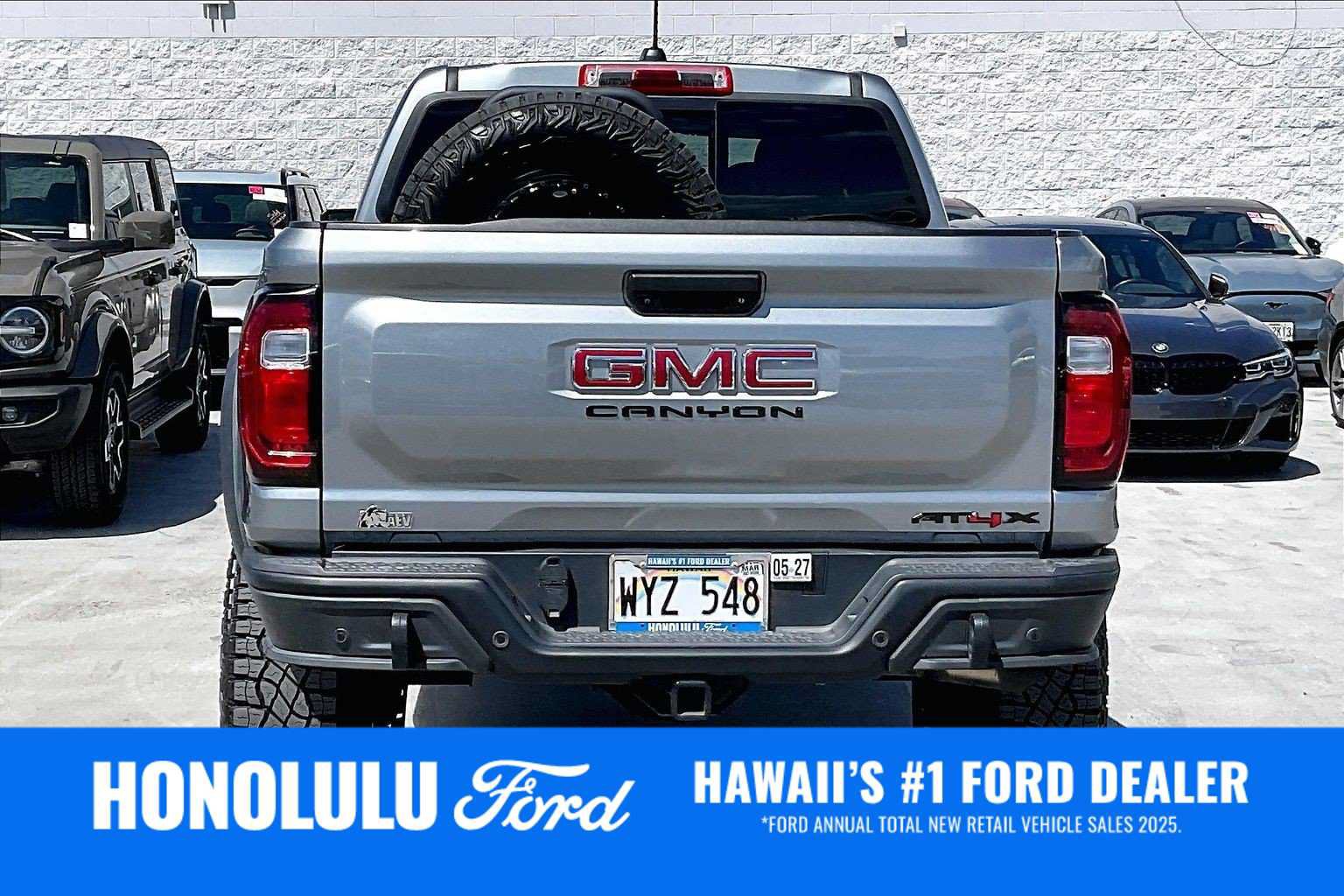 Used 2024 GMC Canyon AT4X w/ AT4X AEV Edition AWD/4WD image 5