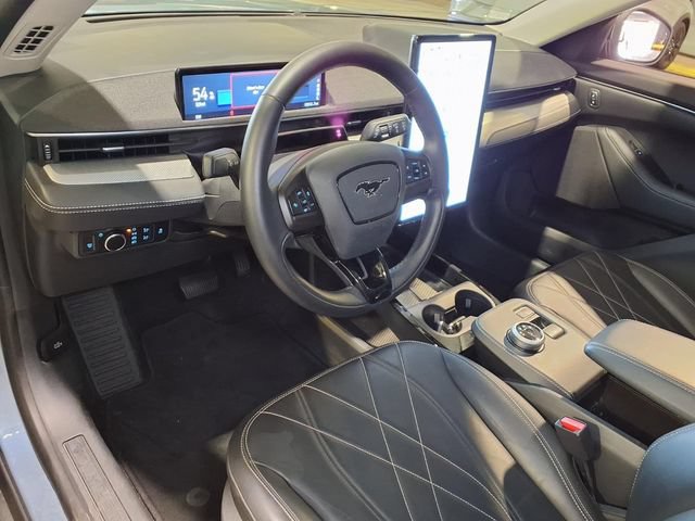 Certified 2023 Ford Mustang Mach-E Select RWD image 4