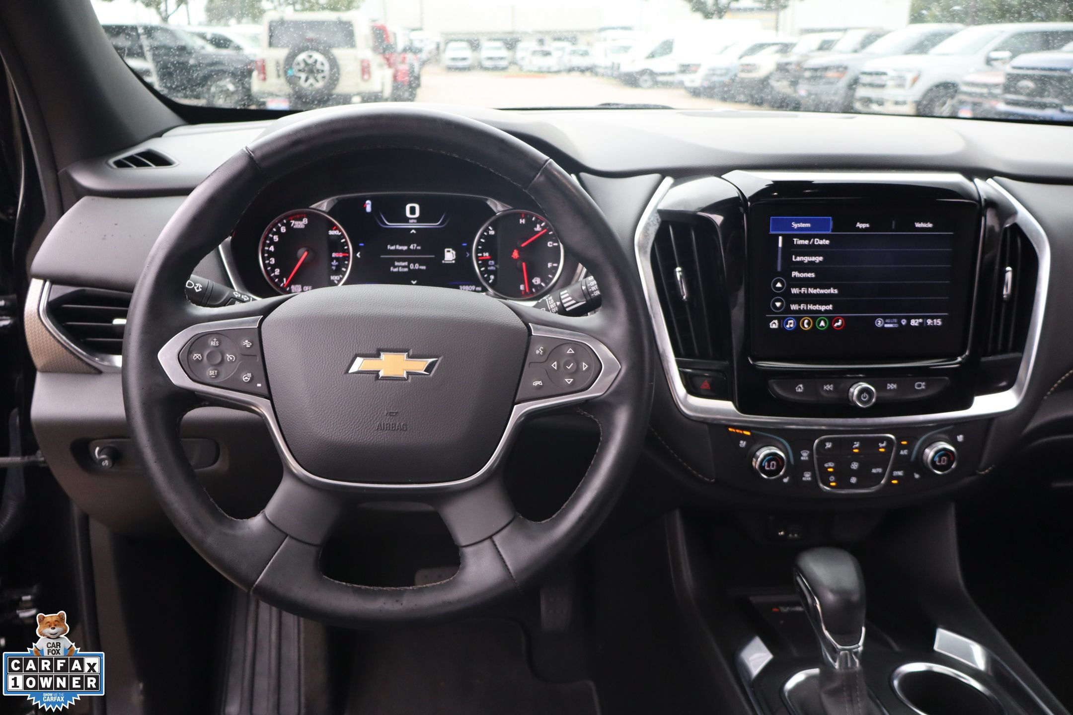 Used 2023 Chevrolet Traverse Premier FWD image 19